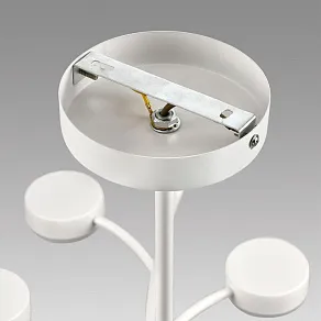 Люстра на штанге Lumion TORINA 8265/18