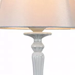 Настольная лампа декоративная Maytoni Adelia ARM540-TL-01-W