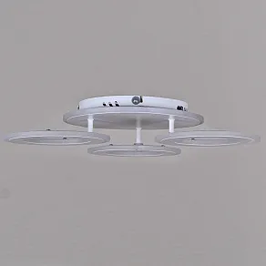 Потолочная люстра Reluce 20535 20535-0.3-3+1S