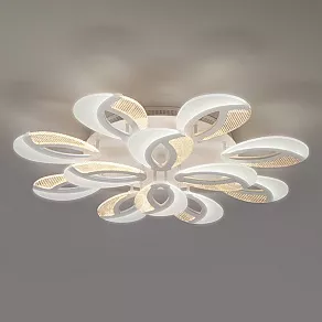 Потолочная люстра Eurosvet Flake 90140/12 белый 168W