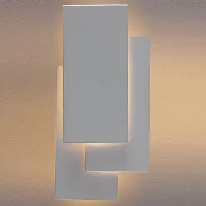 Накладной светильник Arte Lamp Trio A1718AP-1WH