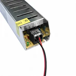 Соединитель ленты с разъемом 'ПАПА' Apeyron Electrics  09-05