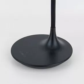Настольная лампа офисная Eurosvet Urban 80422/1 черный 5W