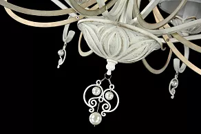 Подвесная люстра Maytoni Monile ARM004-08-W