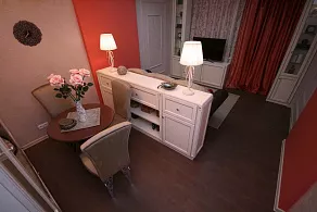 Настольная лампа декоративная Maytoni Triumph ARM288-00-G