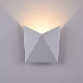 Накладной светильник Maytoni Beekman O802WL-L7W