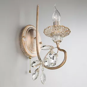 Бра Eurosvet Alexandria 60057/1 белый с золотом