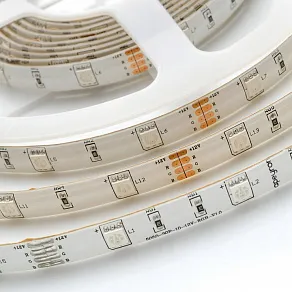 Комплект с лентой светодиодной Apeyron Electrics  10-03