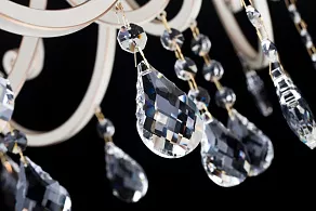 Подвесная люстра Maytoni Elegant 44 ARM241-10-G