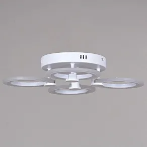 Потолочная люстра Reluce 09501 09501-0.3-04 WH