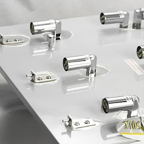 Потолочная люстра Lussole Lariano LSA-5407-09