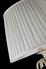 Настольная лампа декоративная Maytoni Brionia ARM172-22-G