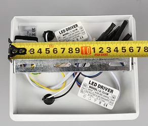 Бра с подсветкой Omnilux Sorano OML-10911-02