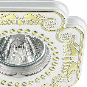 Встраиваемый светильник Novotech Ligna 370286