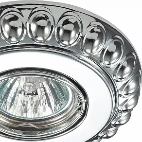 Встраиваемый светильник Novotech Ligna 370306