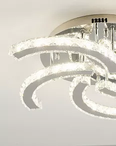 Потолочная люстра Moderli Luna V1594-CL