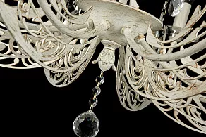 Подвесная люстра Maytoni Salute ARM005-08-W