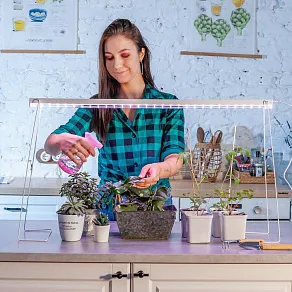 Светильник для растений Uniel ULI-P17 UL-00003958