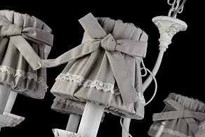 Подвесная люстра Maytoni Orfeo ARM393-08-W