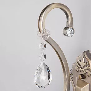 Бра Eurosvet Keira 3108/1 античная бронза/прозрачный хрусталь Strotskis