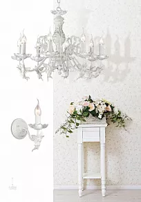 Подвесная люстра Maytoni Angel ARM392-08-W