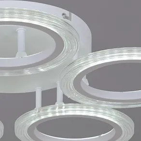 Потолочная люстра Reluce 09812 09812-3.3-05A WH