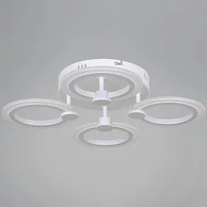 Потолочная люстра Reluce 10590 10590-0.3-04S WH