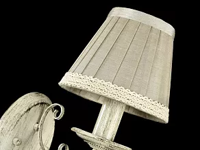 Бра Maytoni Felicita ARM029-01-W