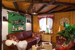 Бра Maytoni Iron H104-01-R