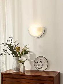 Накладной светильник Lucide Basic 07204/01/31