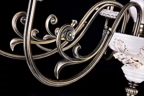 Подвесная люстра Maytoni Aliana ARM816-08-R