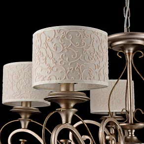 Подвесная люстра Maytoni Gerda ARM044-05-G