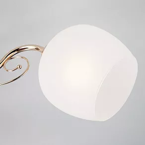 Потолочная люстра Eurosvet Wendy 30138/3 золото