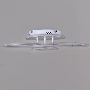 Потолочная люстра Reluce 20535 20535-0.3-2+2+1 WT